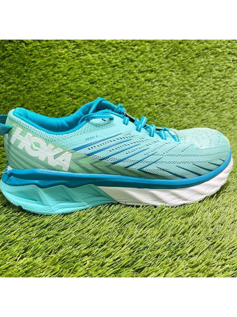 Hoka One One Arahi 4 Womens Size 9.5 Blue White Athletic Running Shoes Sneakers